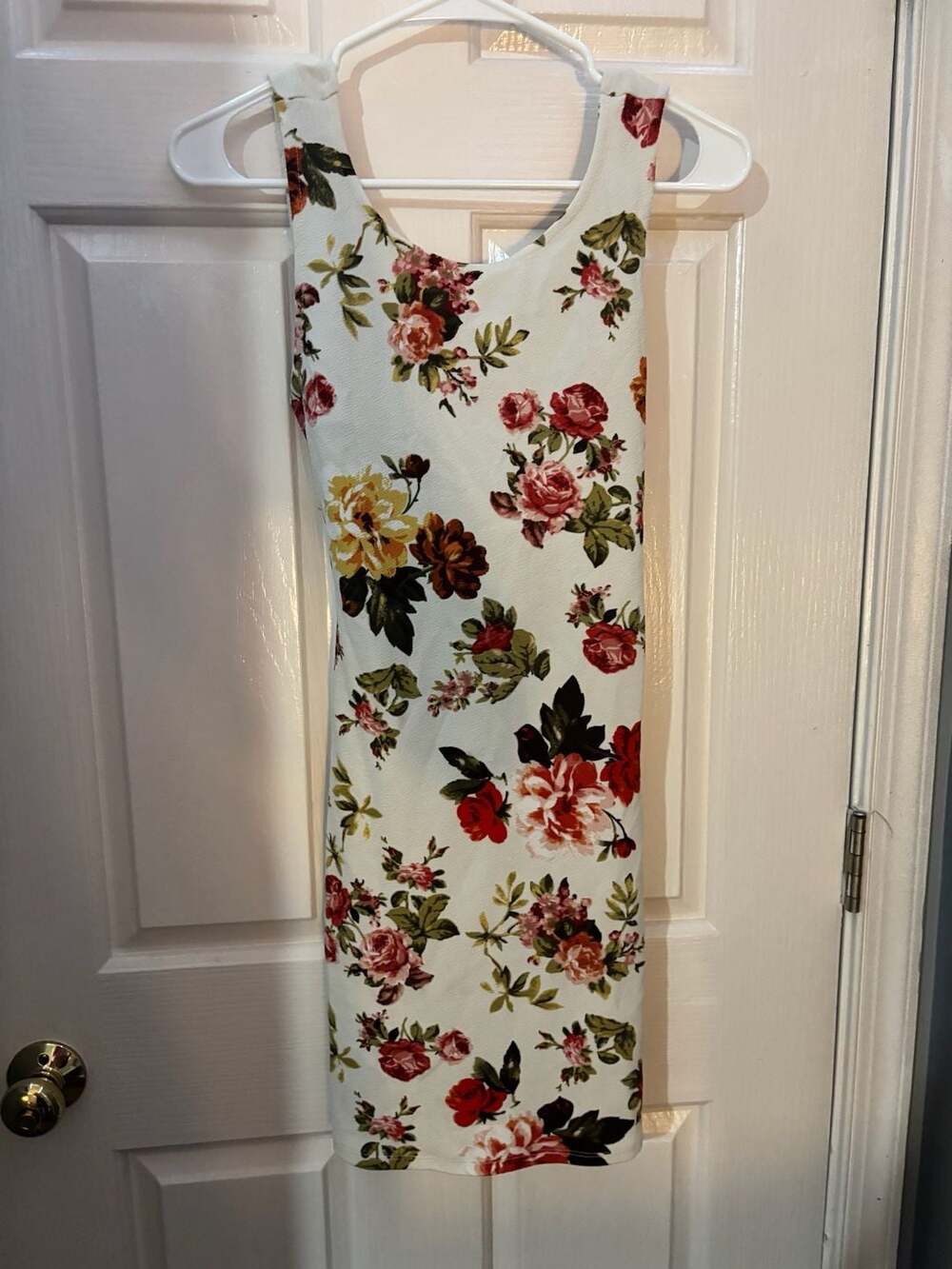 Ambiance White Floral Print Sleeveless Sheath Dress Size S